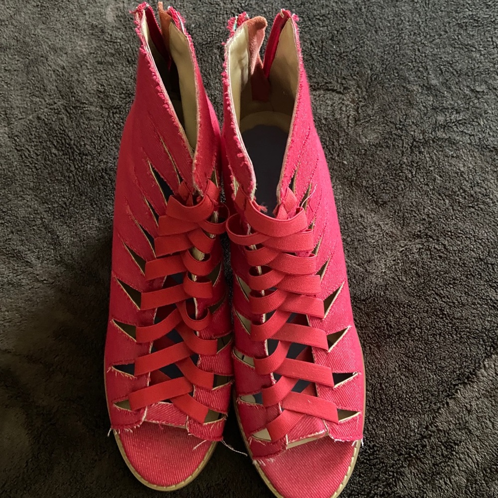 Anthropologie Billy Ella Red shoes Size 10